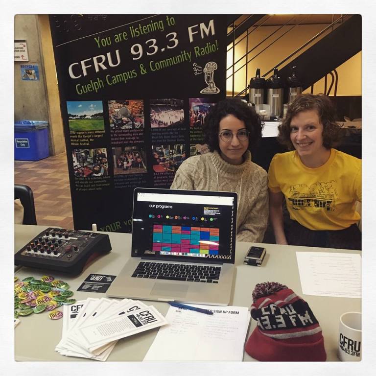 Jenny and Andrea at the Volunteer Fair